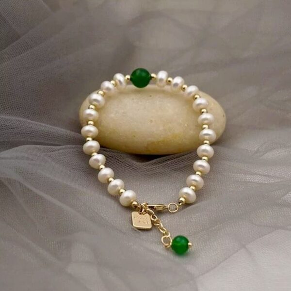 Elegant Pearl Bracelet with Green Bead Charm-Timeless Elegance